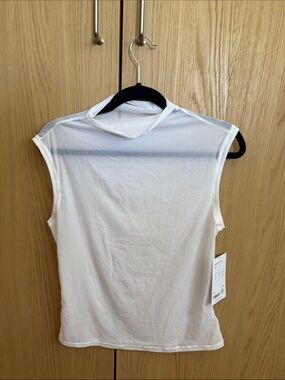 Athleta Apero Mesh White Sleeveless Crew Tank Top